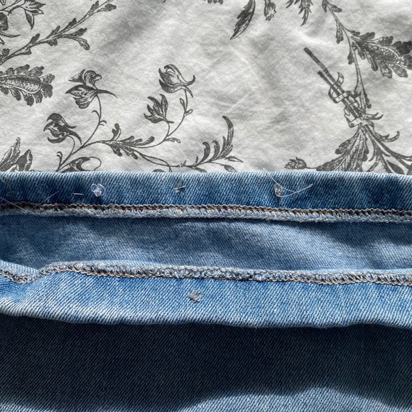 American eagle mom shorts - Picture 3 of 3